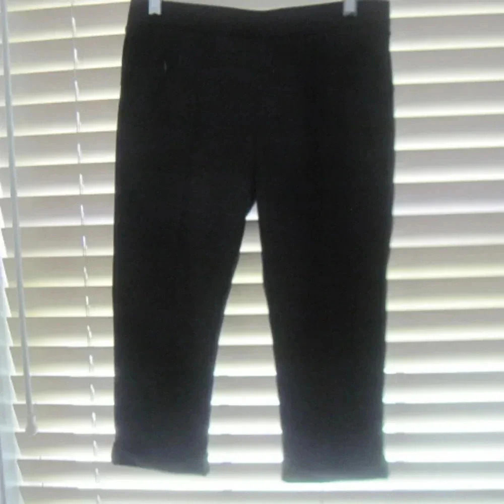 NWT DAVID LERNER Black Fitted Leggings Capris  M